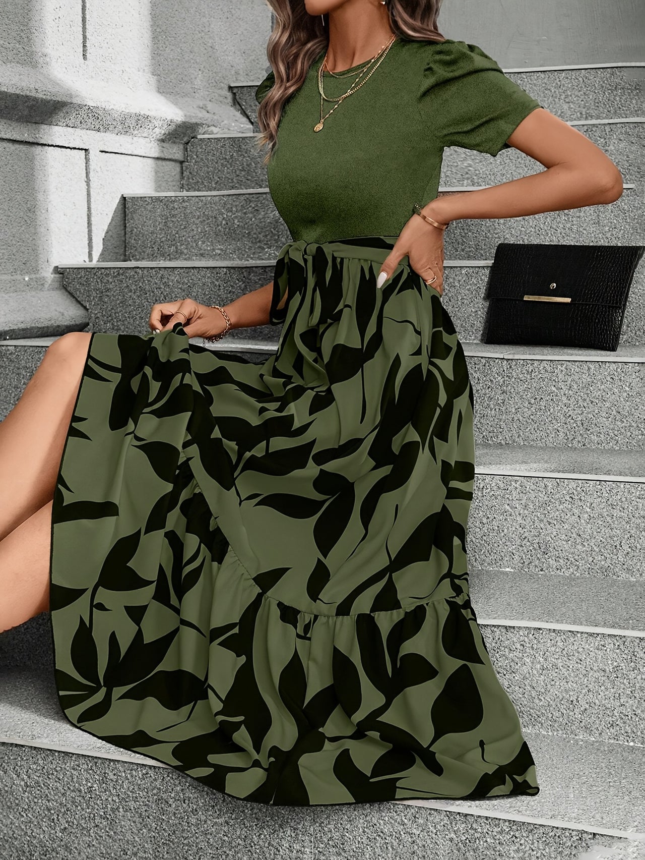 Print Midi Dress with Belt - Crew Neck, Short Sleeve, Non-Stretch Polyester - Perfect for All Seasons