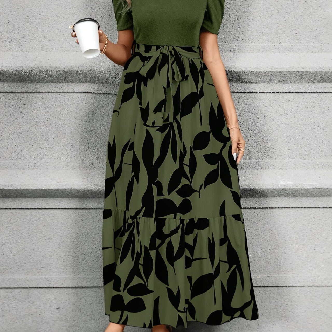 Print Midi Dress with Belt - Crew Neck, Short Sleeve, Non-Stretch Polyester - Perfect for All Seasons
